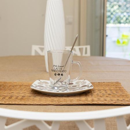 Ludo Holiday House - Charming Con Patio A Due Passi Dalla Cattedrale Palermo Luaran gambar